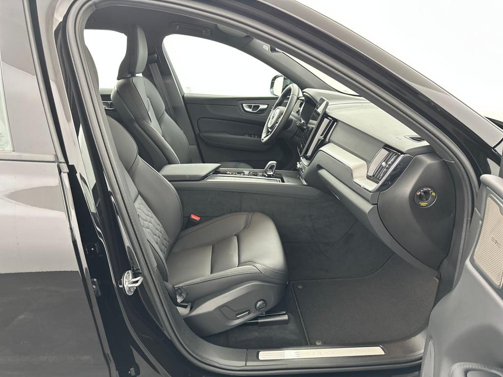Volvo XC60 t6 core business edition