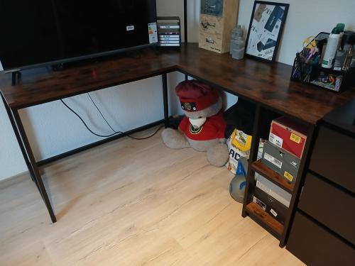 Mooi hoekbureau 138x138x75