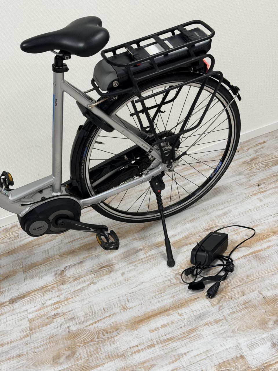 Pegasus Siena E-Bike Bosch Middenmotor 400Wh met maar 4000km