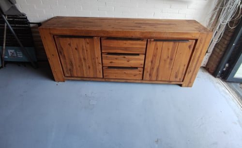 Massief acaciahouten dressoir