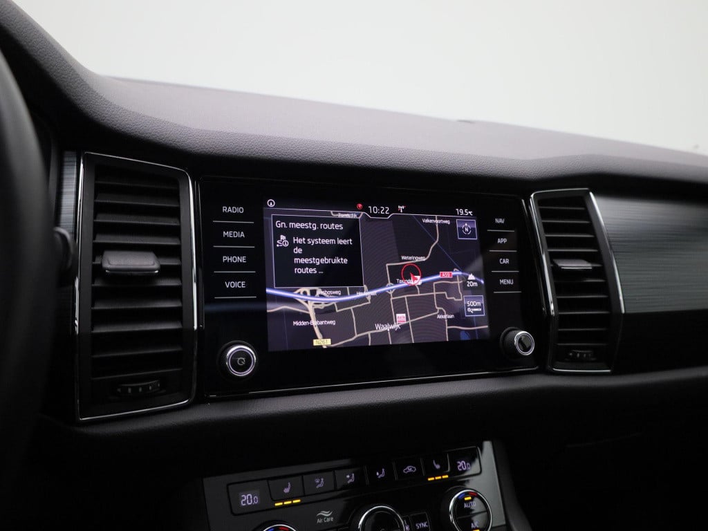 Skoda Kodiaq 1.5 tsi limited business edition | automaat | trekhaak | panor