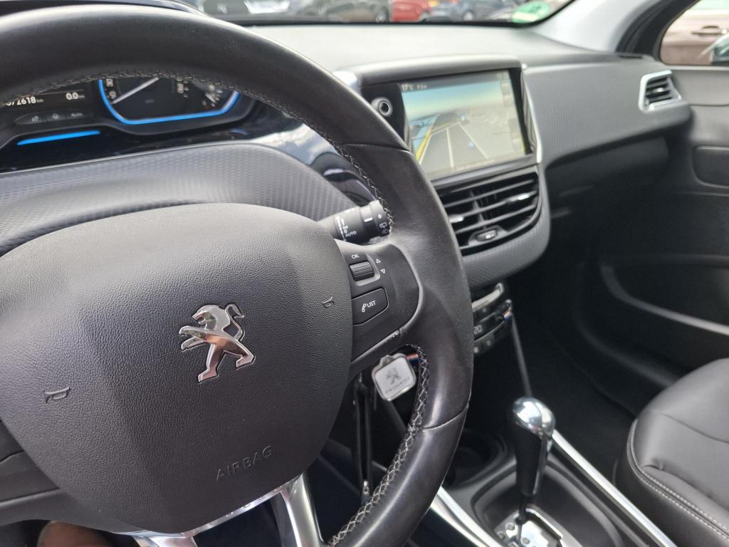 Peugeot 2008 suv 1.6 vti 120 pk allure automaat clima/trekhaak