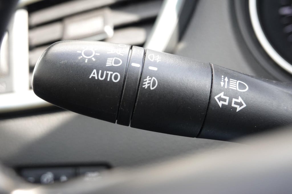 Nissan Qashqai 1.2 n-connecta