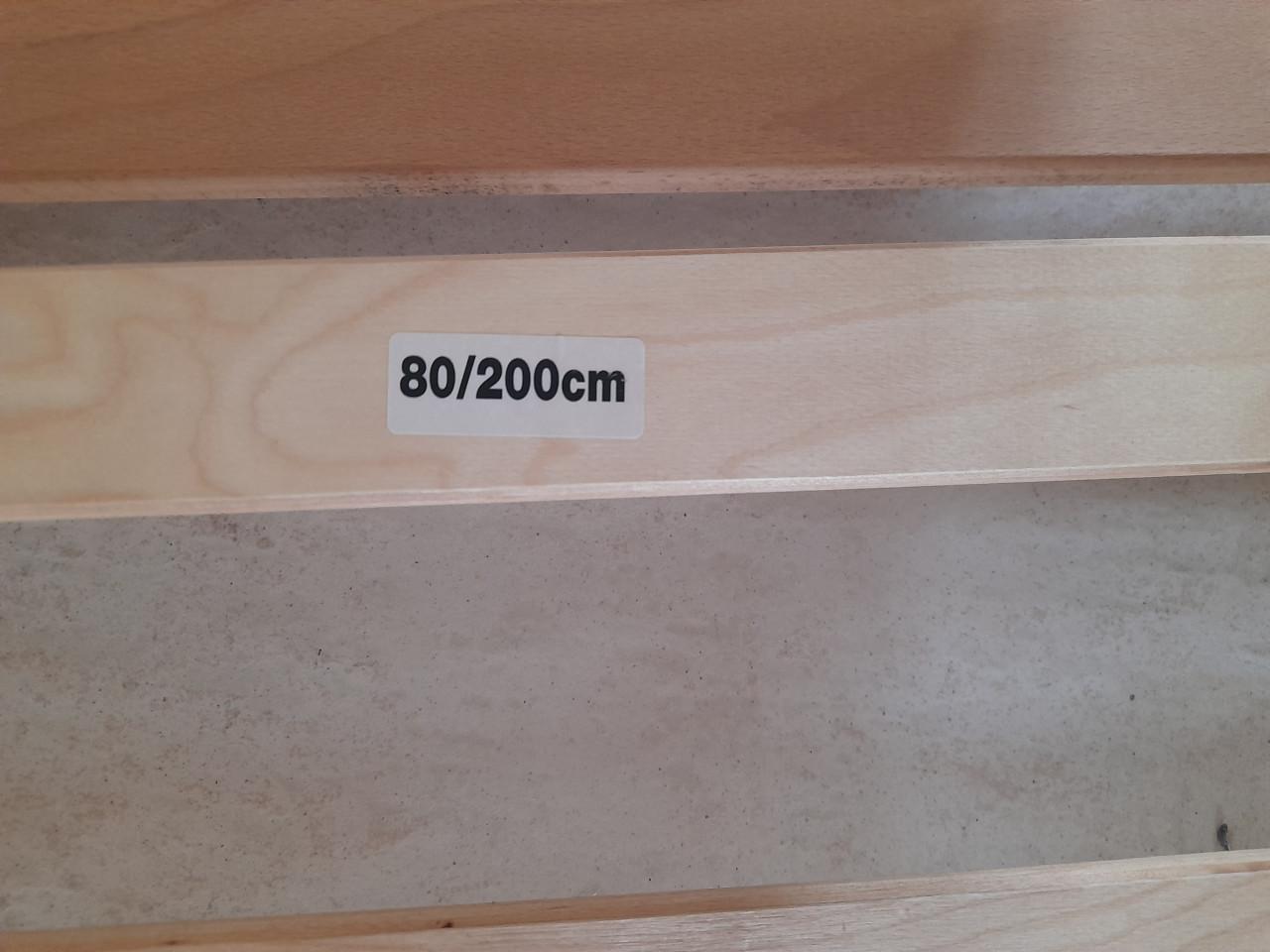 2 x 80 x 200 lattenbodems ( in goede staat )