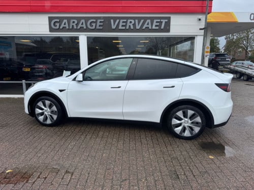 Tesla Model Y long range awd 75 kwh