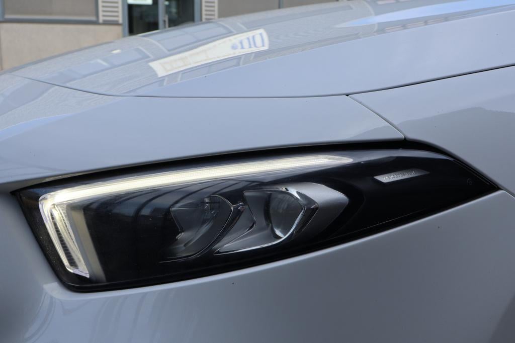 Mercedes-Benz A-Klasse 180 business solution amg l automaat l camera l temp