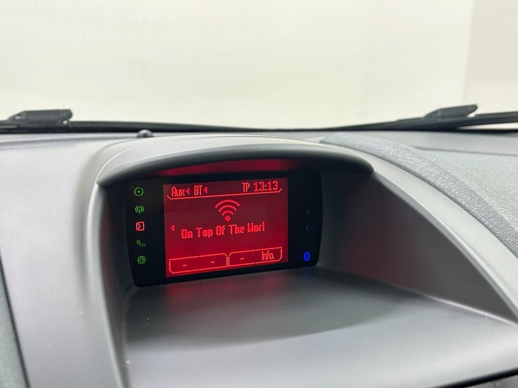 Ford Fiesta occasion 1.6 metal | blauw | tweedehands ford fiesta | airco | 