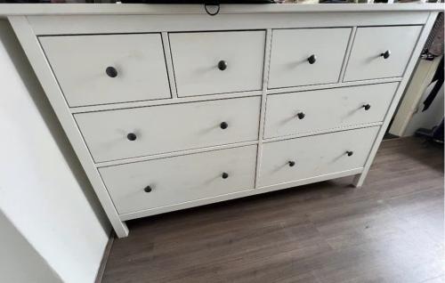 Hemnes cabinet