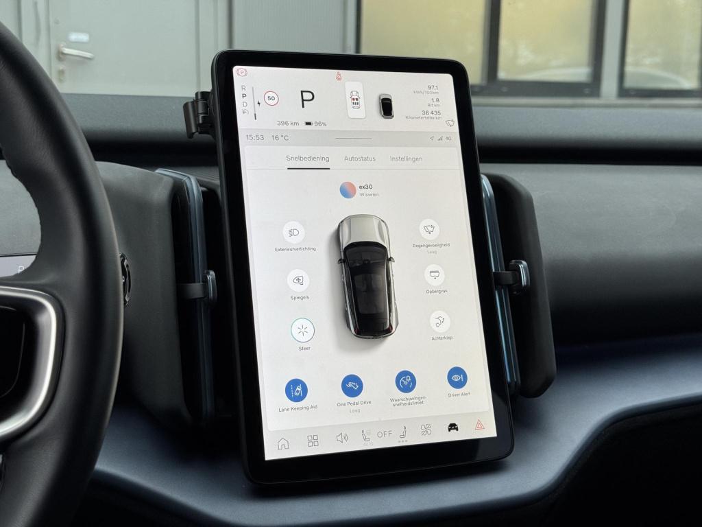 Volvo Ex30 single motor extended range plus 69 kwh soh 98%, nl-auto np. €45