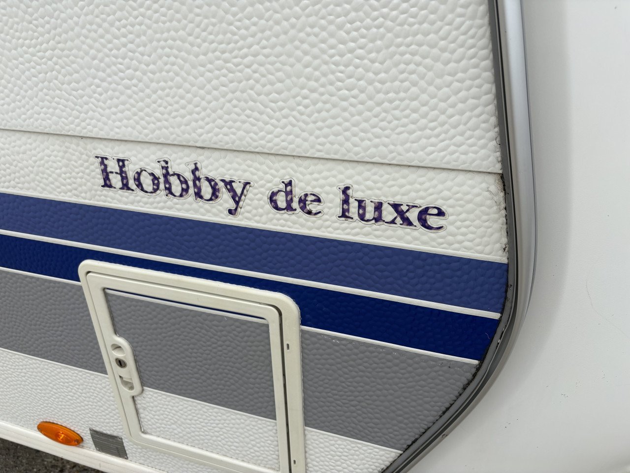 Hobby 500 kmfe stapelbed & stalling