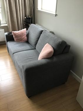 Leuke bank met relaxfuntie