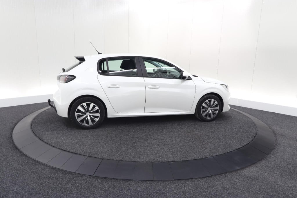 Peugeot 208 puretech 100 eat8 active | trekhaak | parkeersensoren | navigat