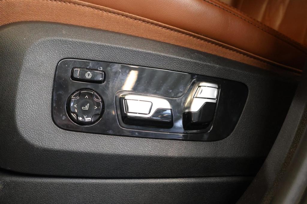 BMW X5 xdrive45e high executive nl auto, pano, trekhaak, memory,