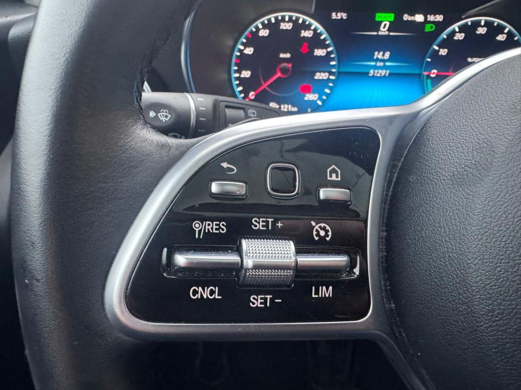 Mercedes-Benz Glc 300e 4matic business solution