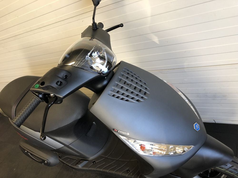 Allerlaatste Piaggio Zip S 45km nu uit voorraad leverbaar!