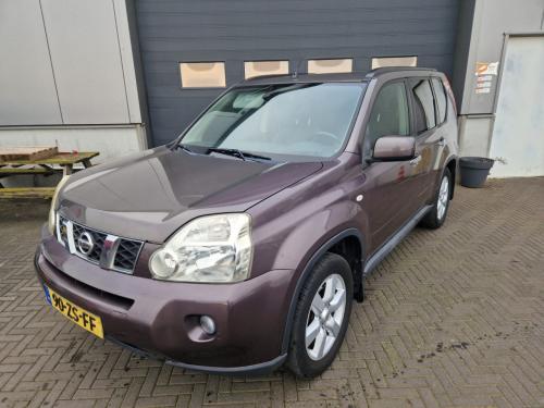 TE KOOP NISSAN X TRAIL 2.5 LE 4WD MET TREKHAAK APK TOT FEBRUARI 2027