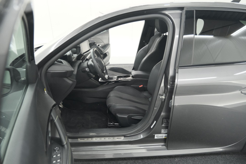 Peugeot 208 puretech 100 gt | camera | adaptieve cruise control | navigatie