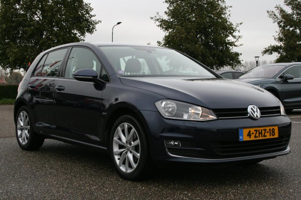 Volkswagen Golf 1.2 tsi highline / afn. trekhaak / navi / cruise / stoelver