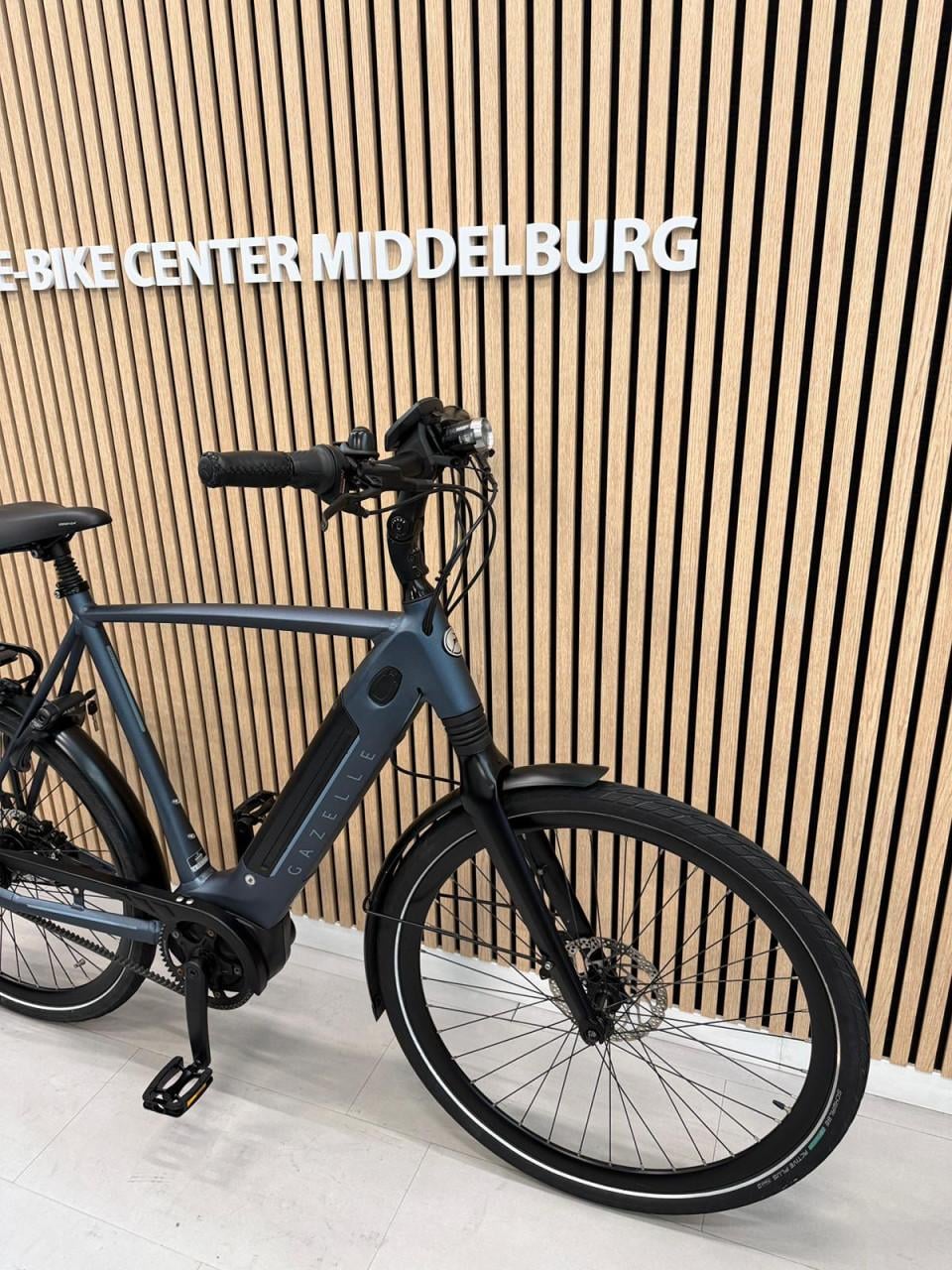 Gazelle Ultimate C8+ Bosch Active Line Plus 65CM 500Wh Belt