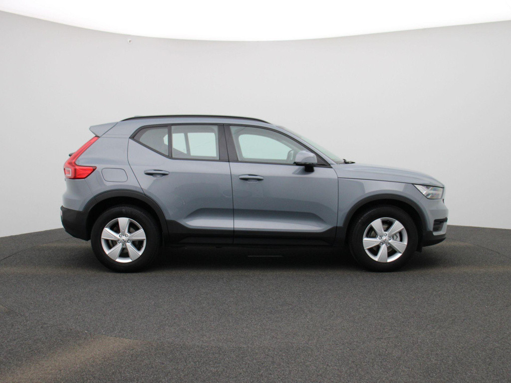 Volvo XC40 1.5 t3 momentum | automaat | lmv | navigatie | virtual cockpit |