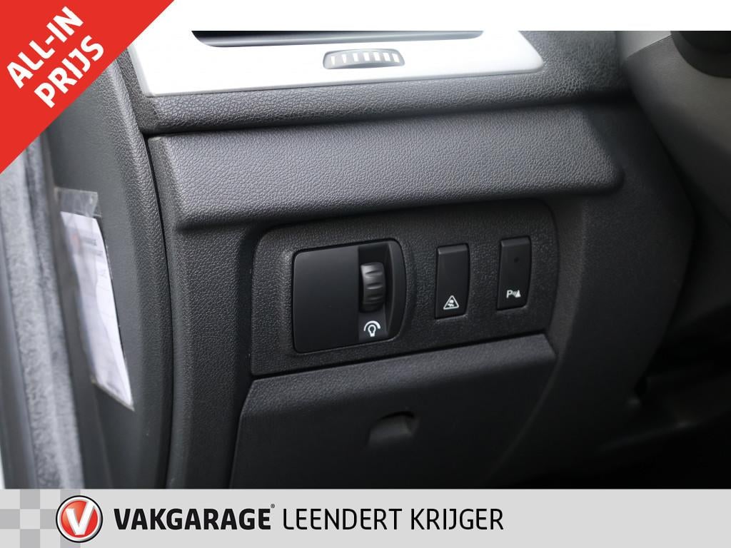 Renault Megane 1.4 tce dynamique|trekhaak|12 maanden bovag garantie|rijklaa