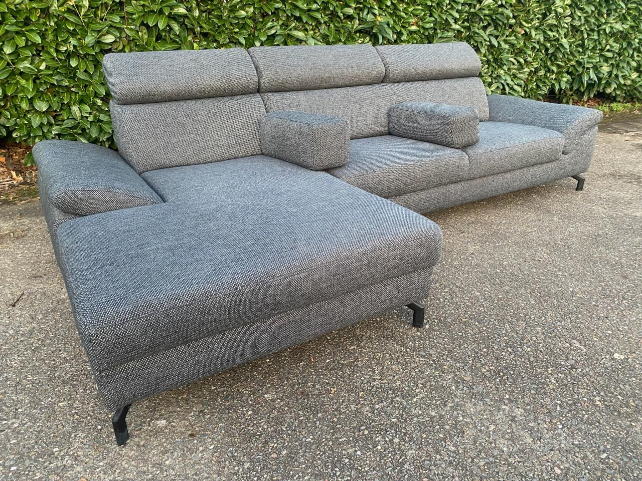 Montèl Modena Hoekbank–Uitschuifbare Zitvlakken–Luxe Grijs Design