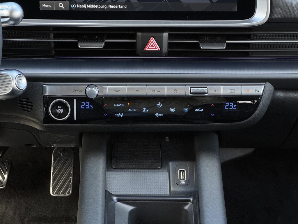 Hyundai Ioniq 6 business 77.4 kwh