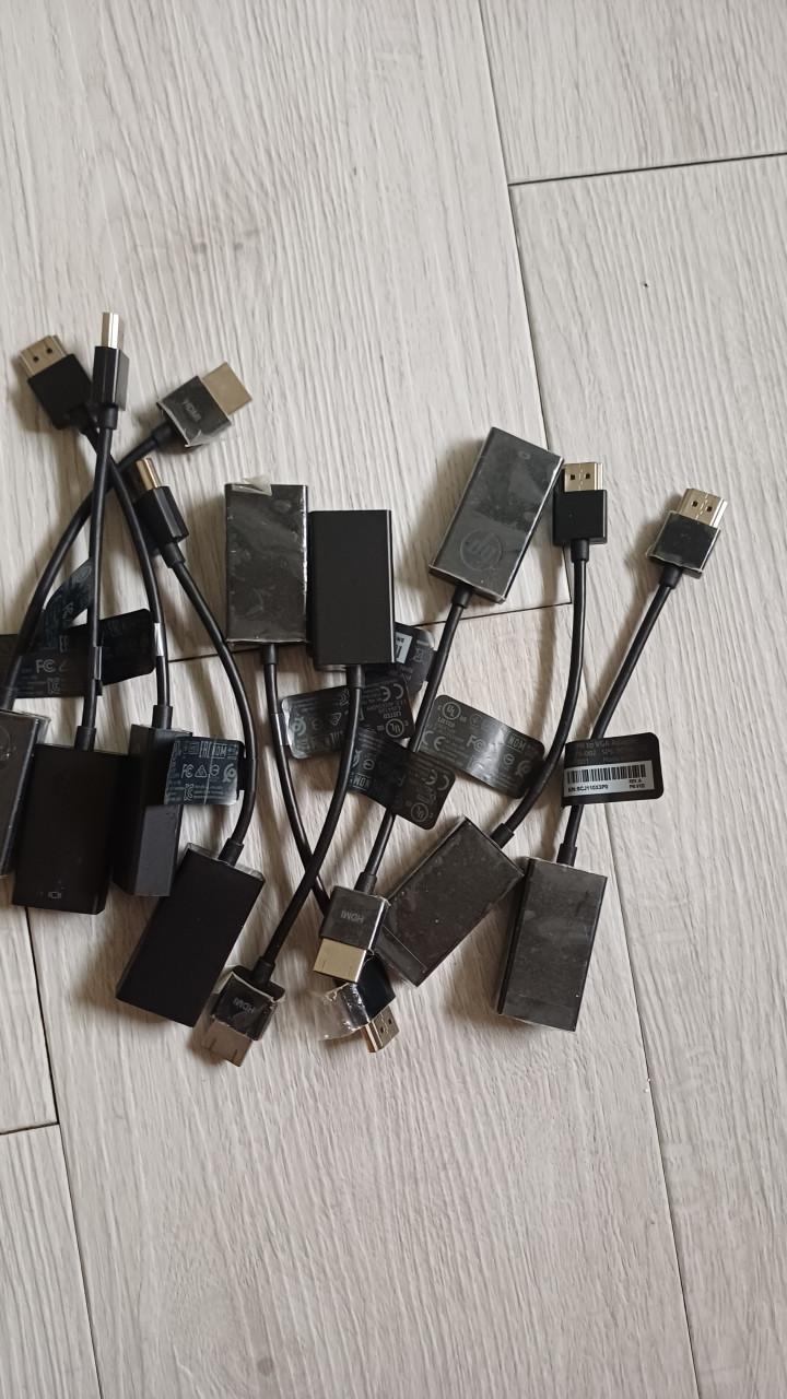 9x HP HDMI / VGA Adapter