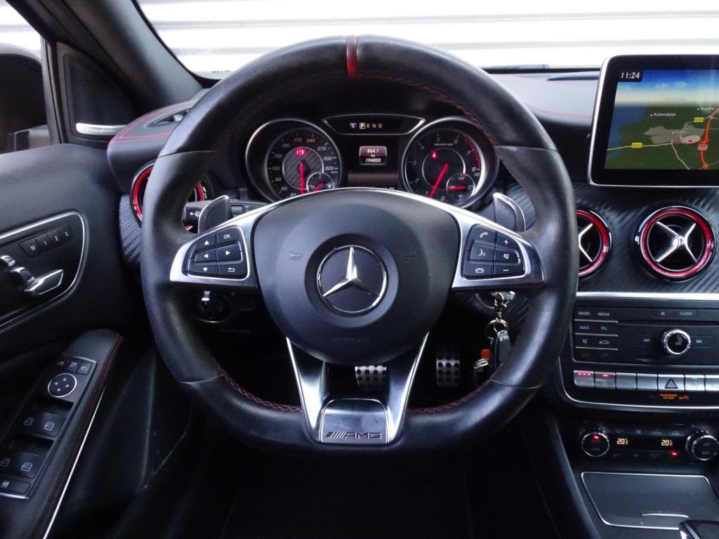 Mercedes-Benz A-Klasse amg 45 4matic | schaalstoelen | designo mountaingrij