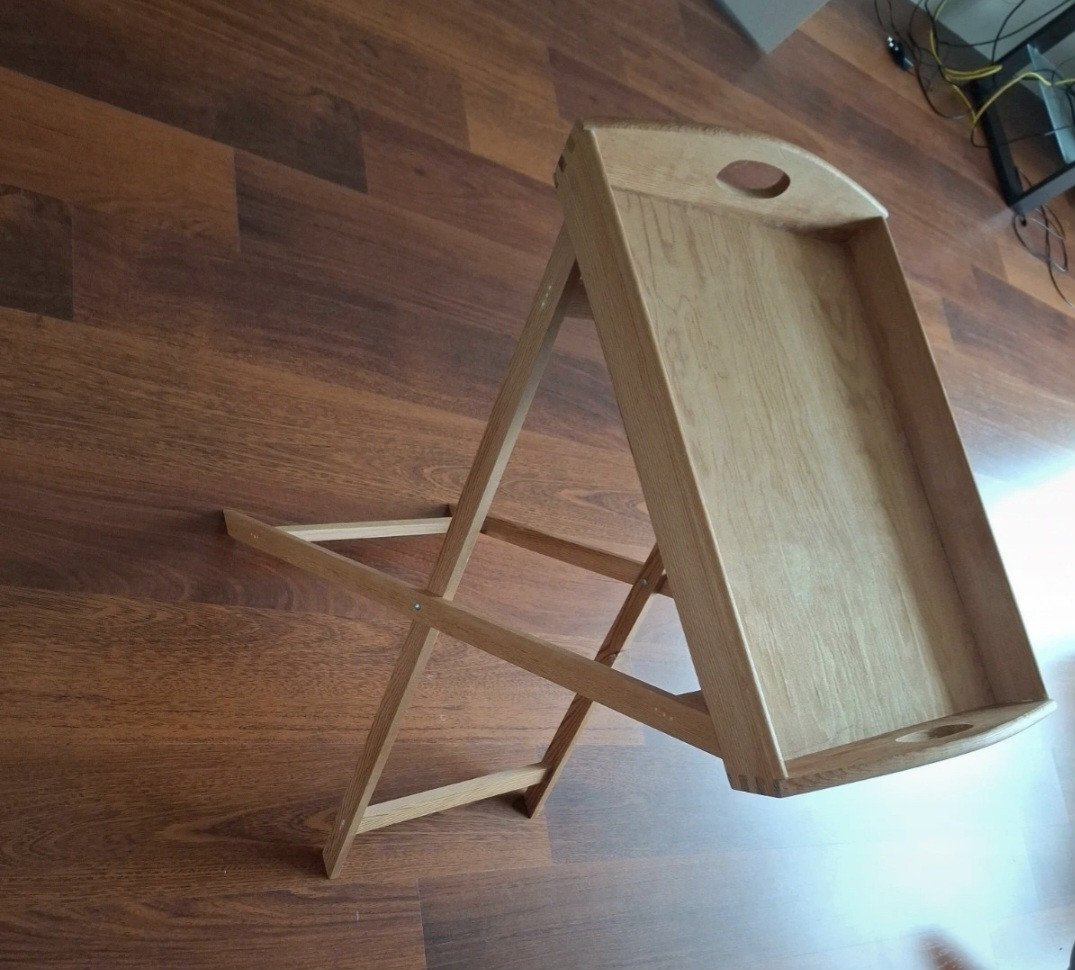 Houten bijzettafel