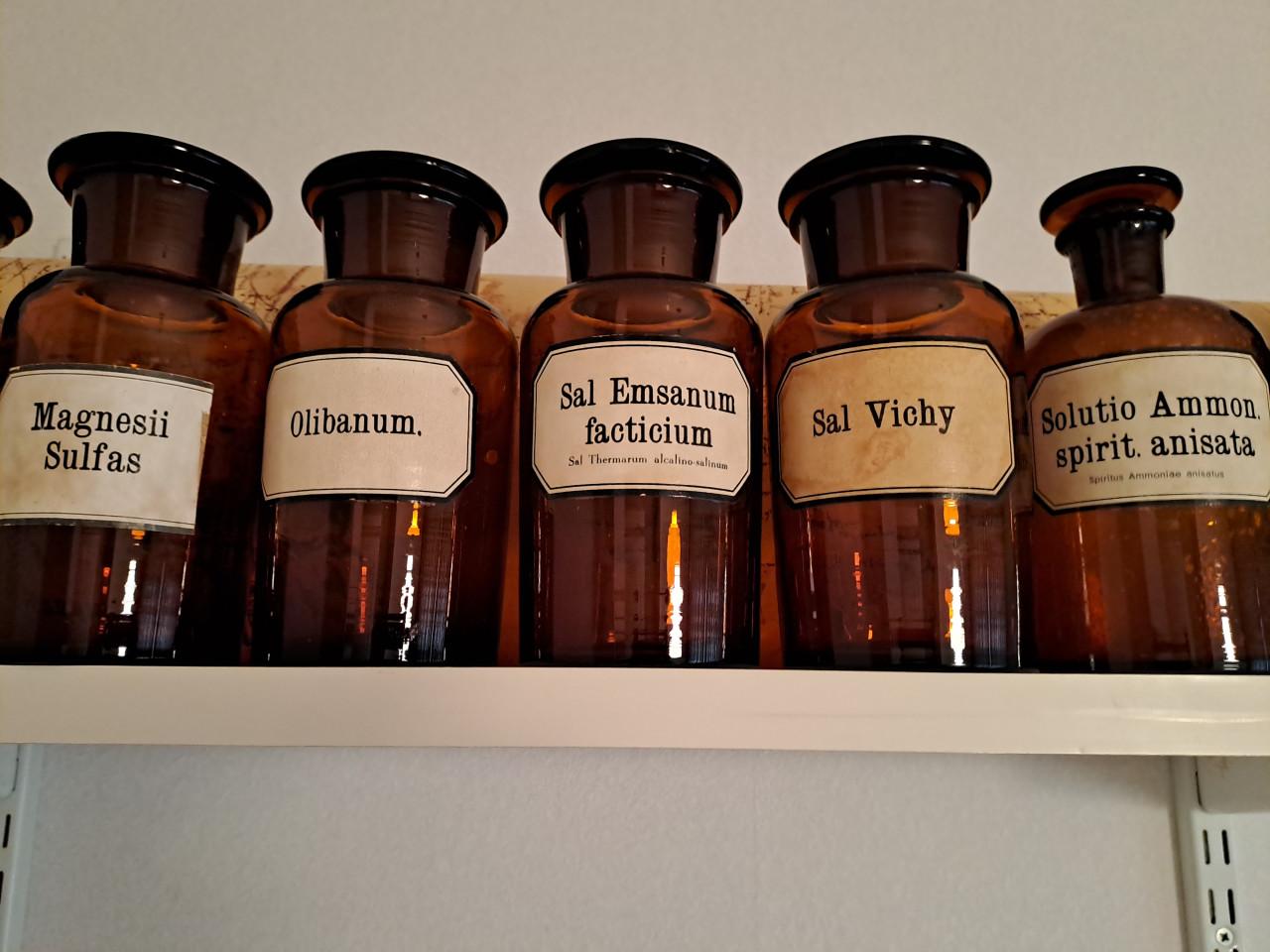 Apothekers standflessen