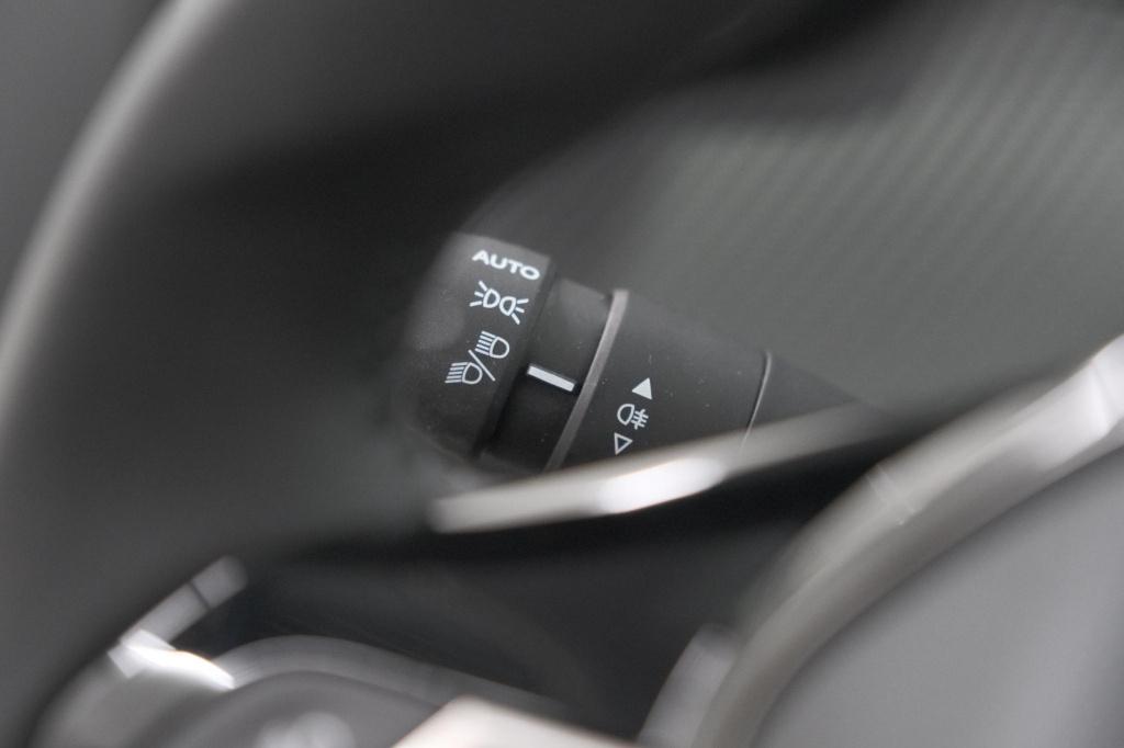 Peugeot 208 ev allure 50 kwh | soh 99,9% | 11 kw laadfunctie | apple carpla