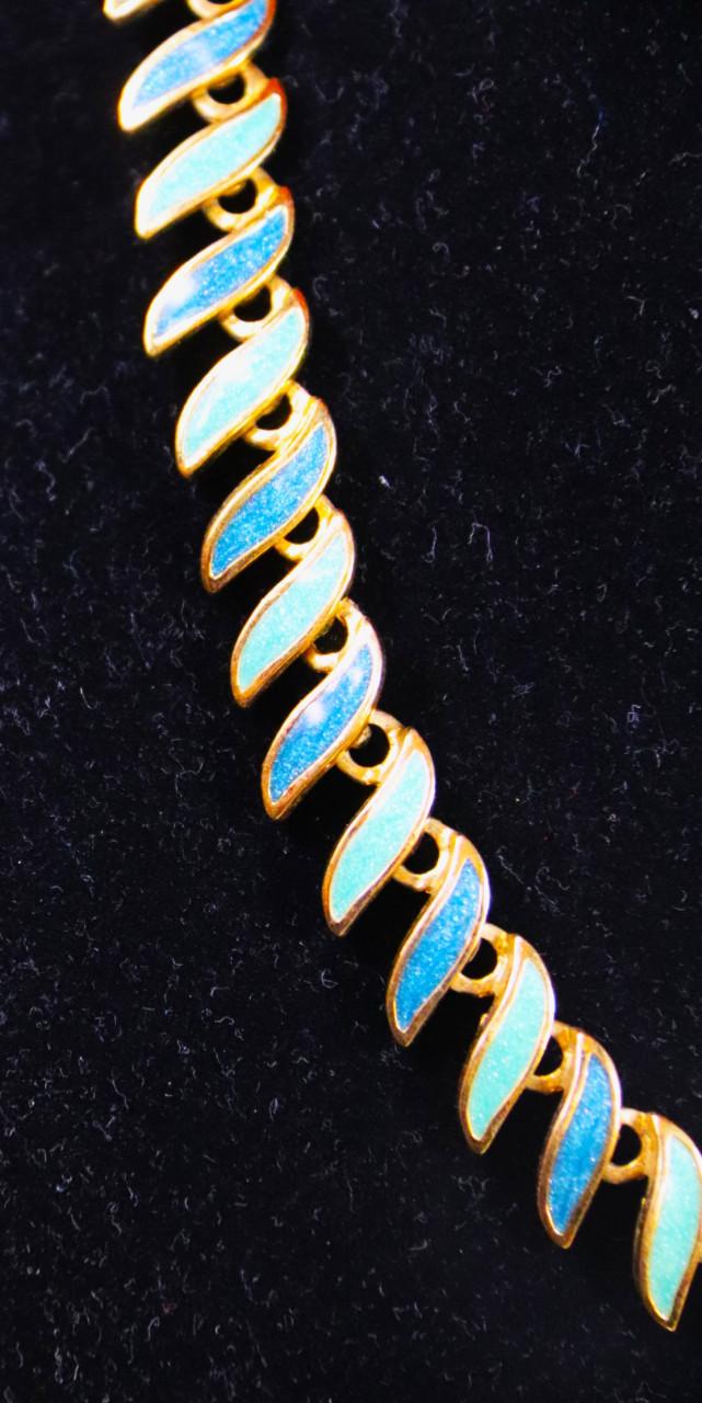 Ketting  met blaadjes in 2 kleuren