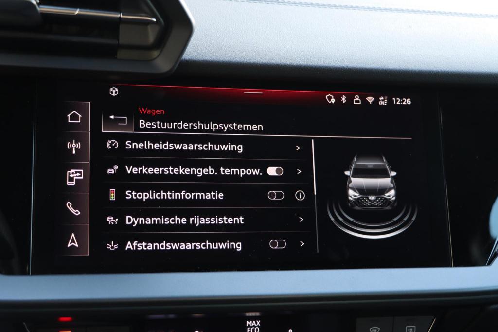 Audi A3 sportback 30 tfsi s-line edition s-tronic 115pk