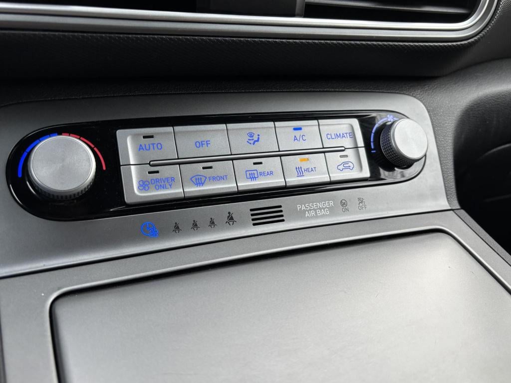 Hyundai Kona ev fashion 64 kwh design pack soh 95% 3-fase lader!