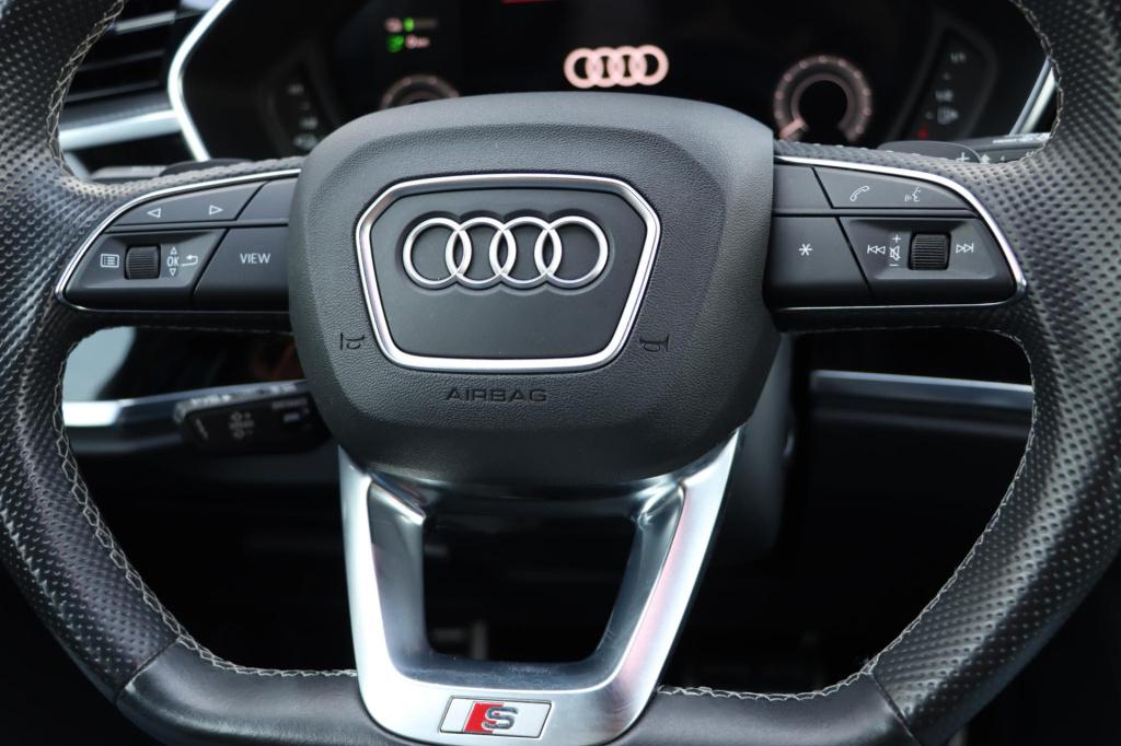 Audi Q3 sportback 45 tfsi e s edition 245pk s-tronic