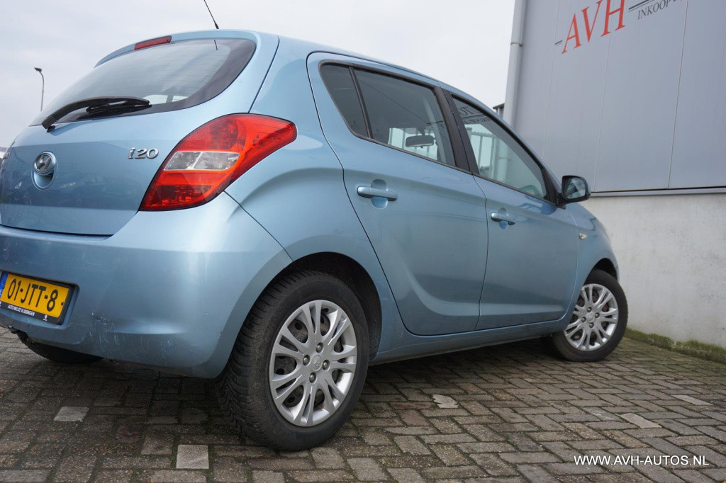 Hyundai I 20 1.2i business edition