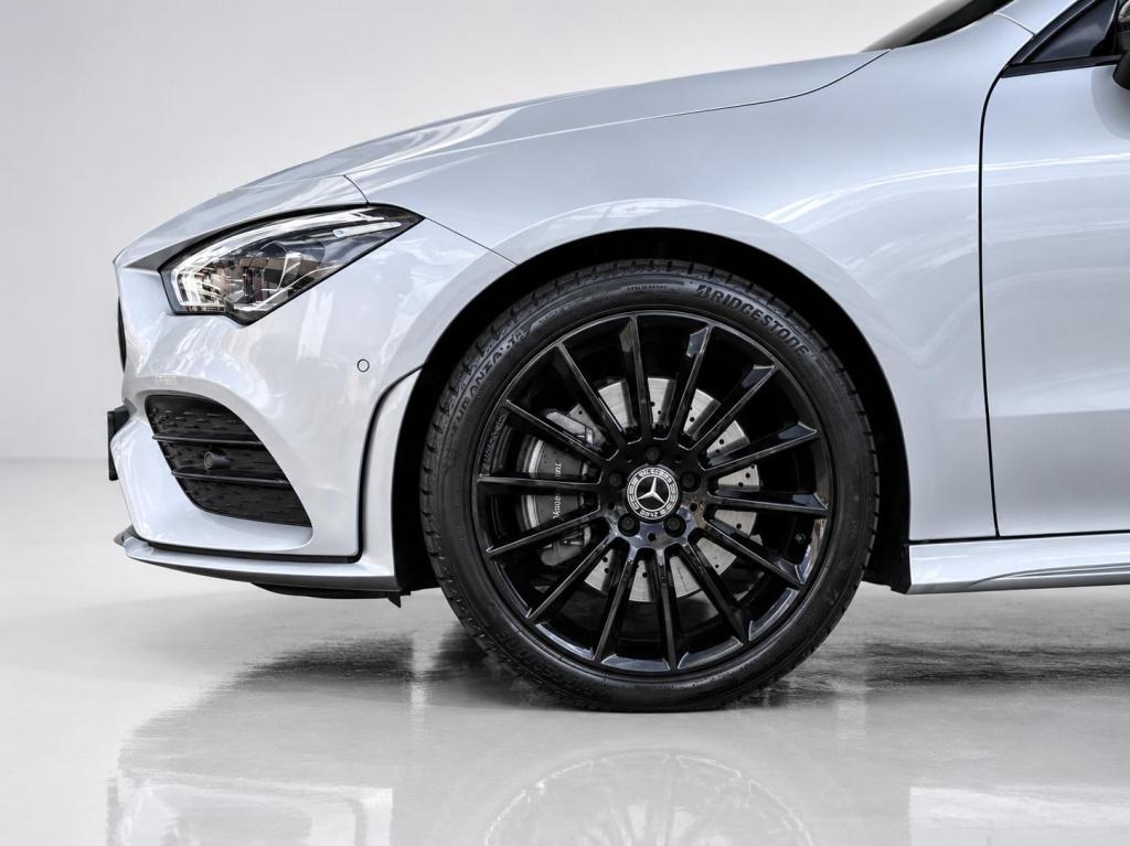 Mercedes-Benz Cla 250 e amg line premium plus pack, panoramadak + nl-auto!