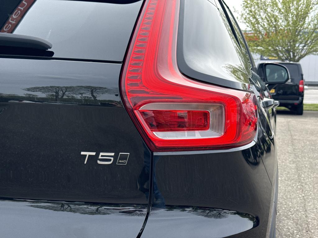 Volvo XC40 2.0 t5 awd intro edition | nl-auto | vol opties | pano | trekhaa