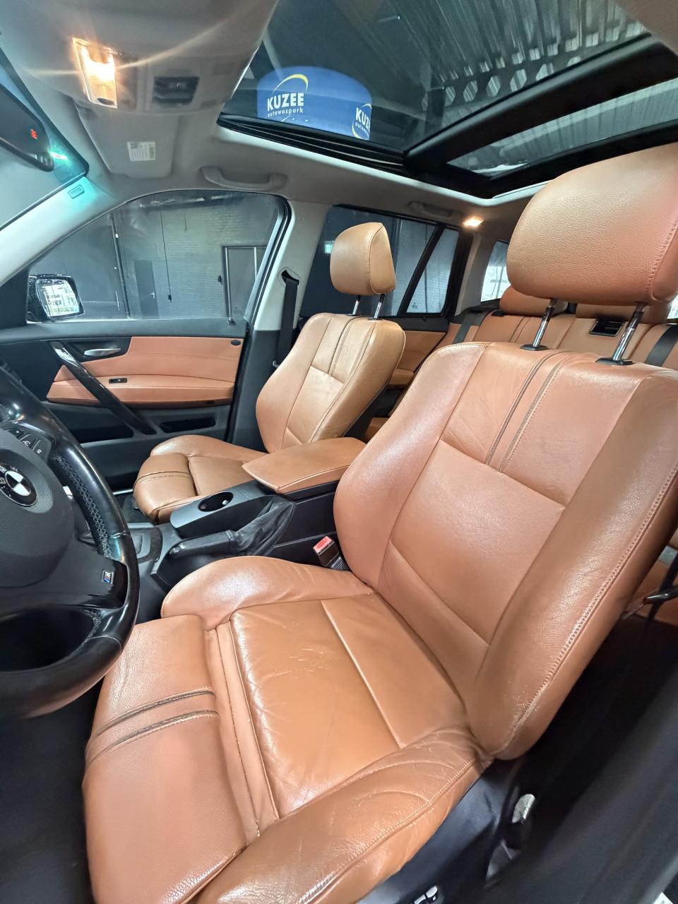 BMW X3 E83 3.0 si 4X4 xDrive M-uitvoering 275PK Automaat