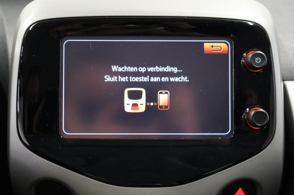 Toyota Aygo 1.0 vvt-i x-play