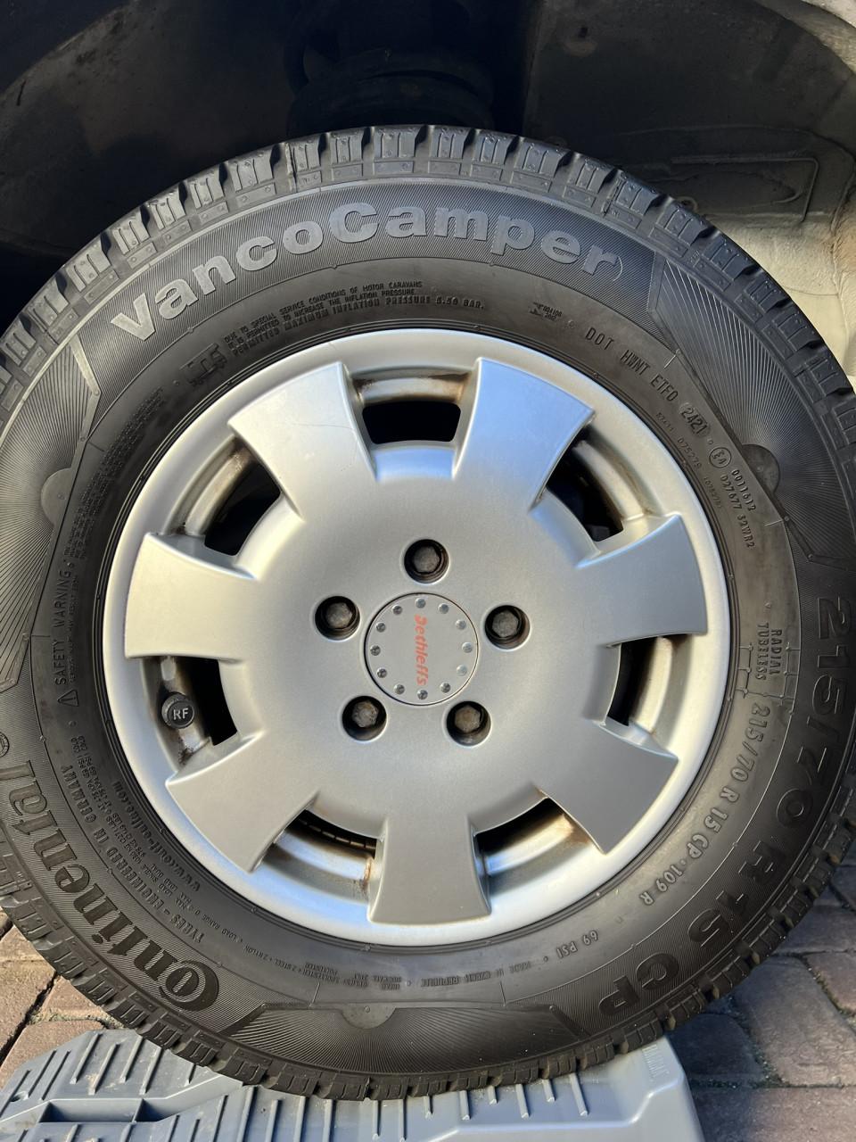 Dethleffs intergraal camper