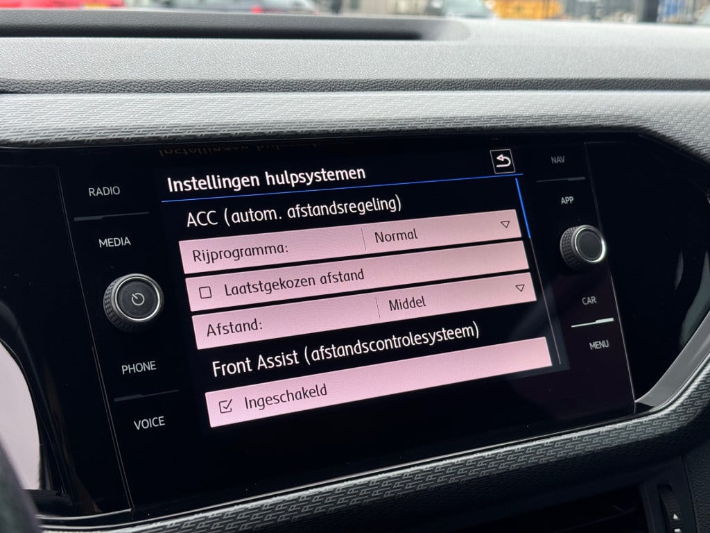 Volkswagen T-cross 1.0 tsi r-line * carplay * camera * 18 inch * nap
