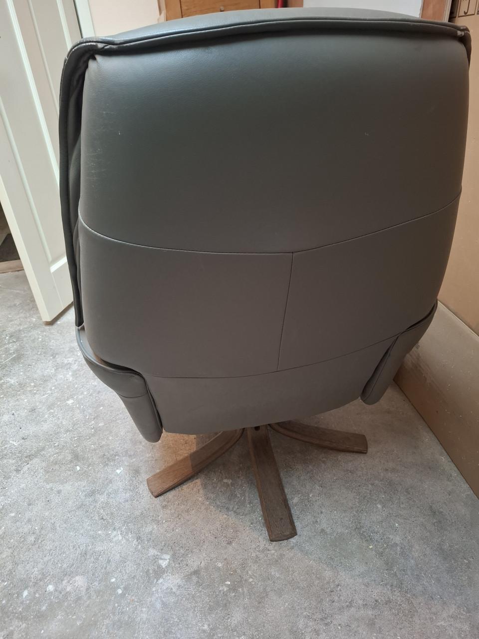 Draai Relax  Stoel GERESERVEERD