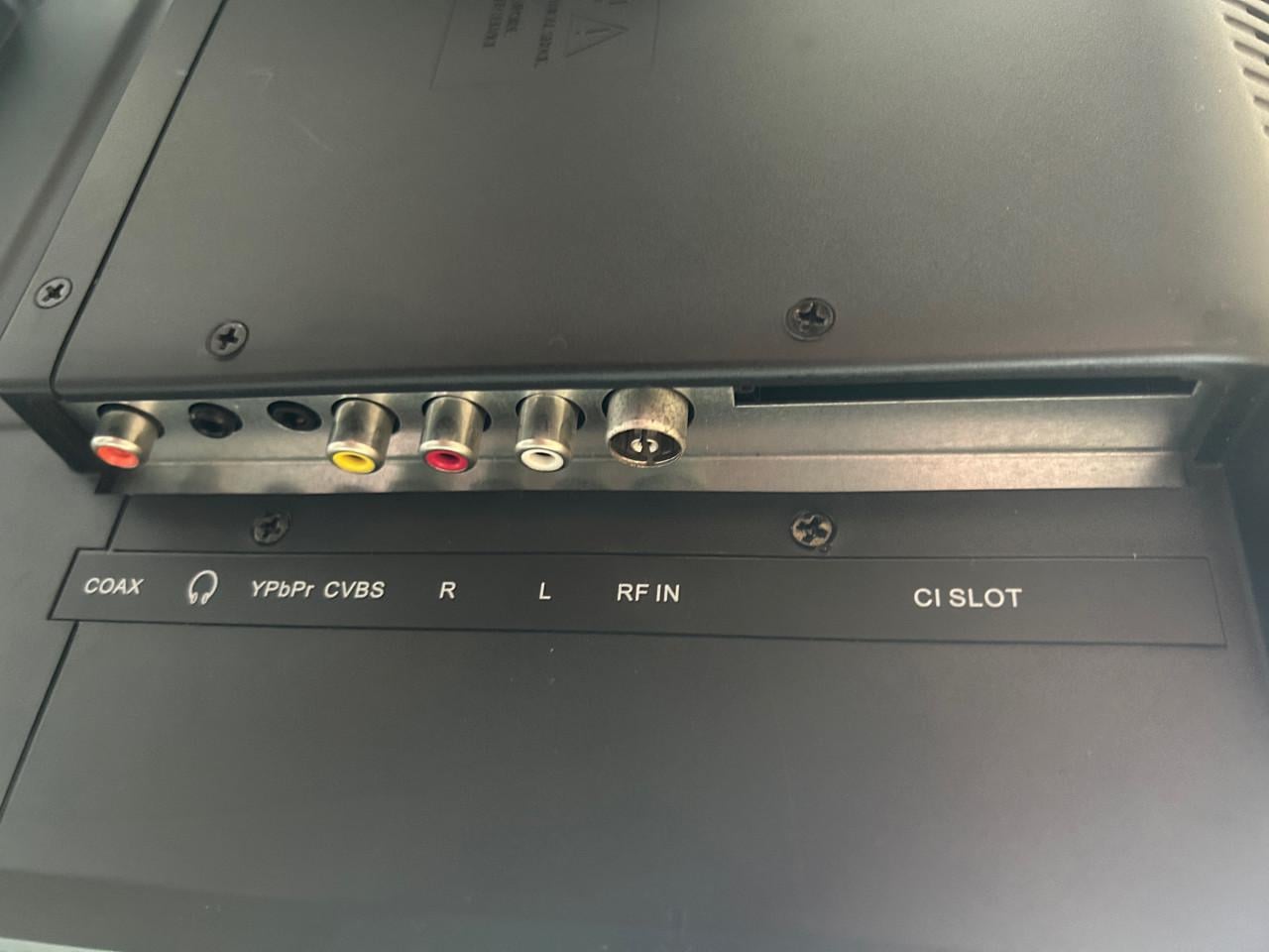 Led tv mt logic met dvd speler