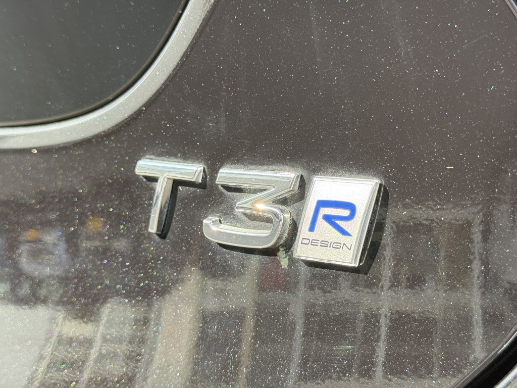 Volvo V40 t3 153pk aut6 polar+ sport| panodak| camera| trekhaak| keyless|