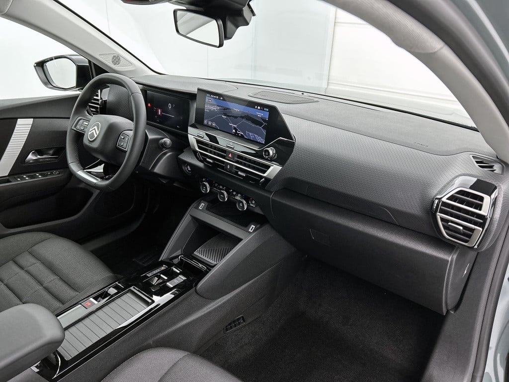 Citroen C4 hybrid 145pk automaat business private lease € 489,- pm - 48mnd 