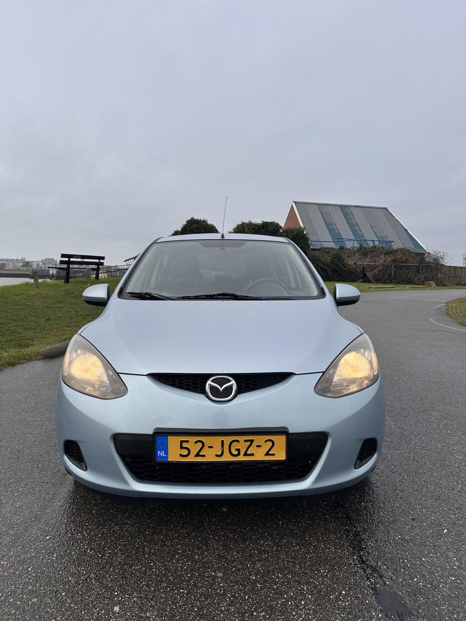 Mazda 2