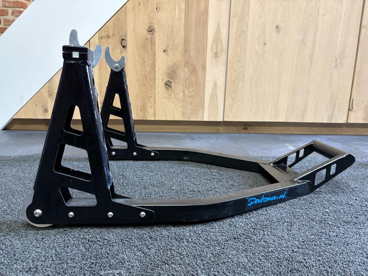 Motor paddock stand