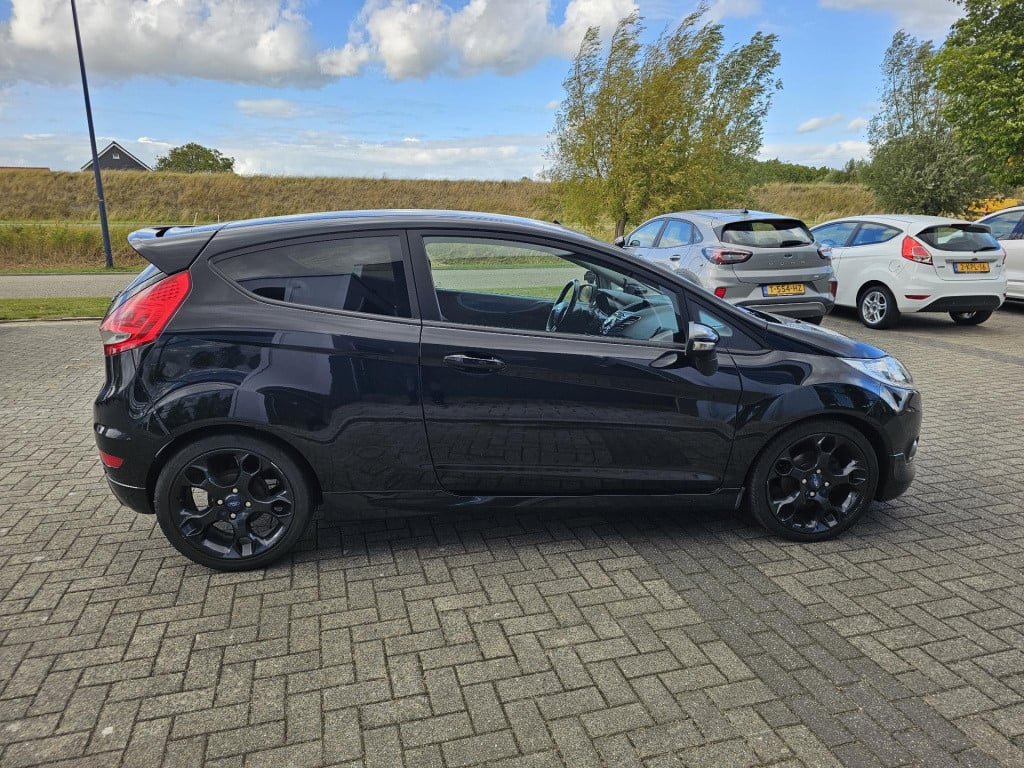 Ford Fiesta 1.6 metal